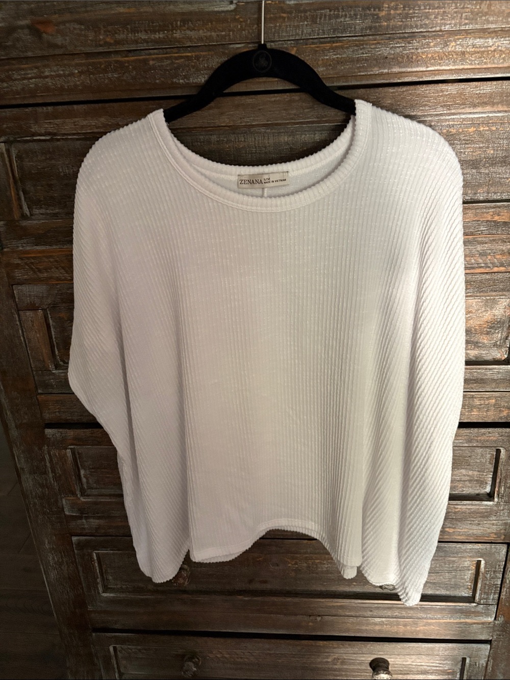Zenana Outfitters White Ribbed Crewneck Long Sleeve Pullover